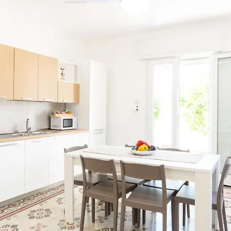 Dimora Mennule Mare - Salento Reservation Alliste